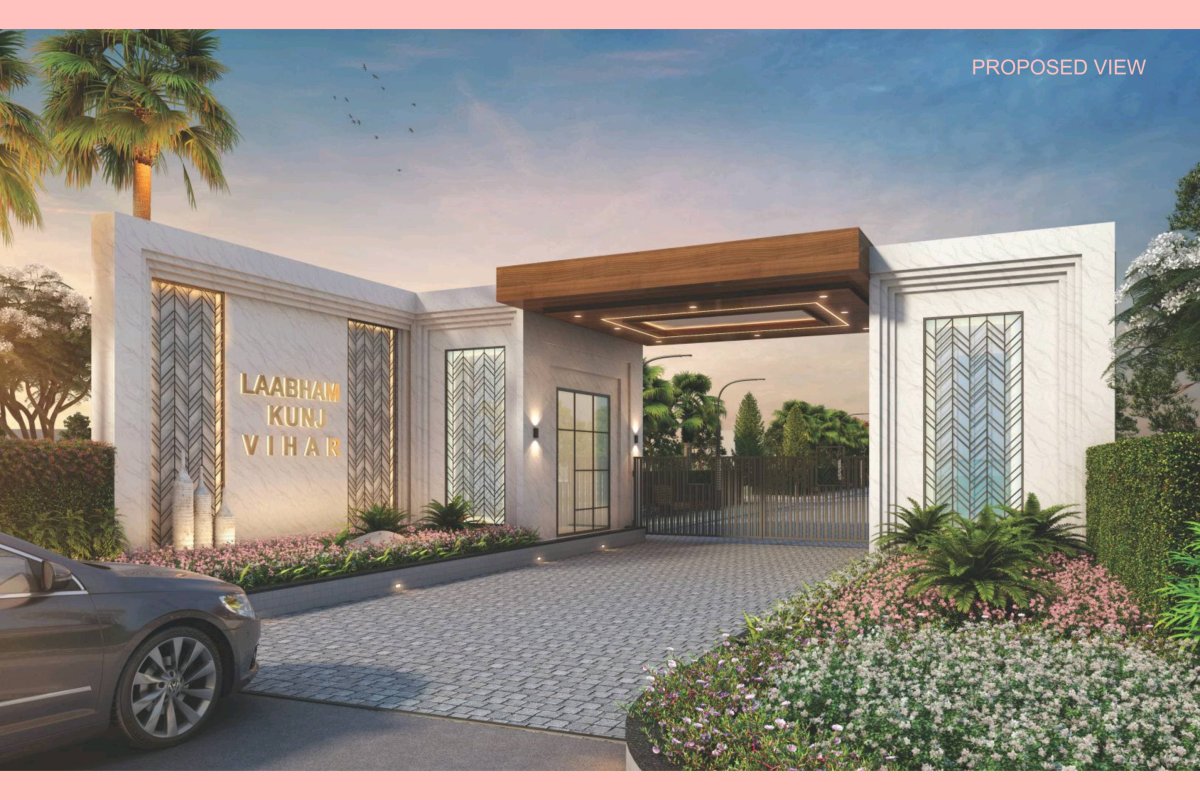 Plot Ujjain road near Prestige University