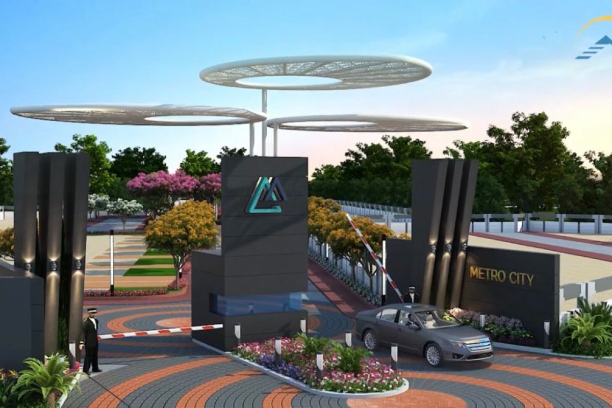 PLOT FOR SALE